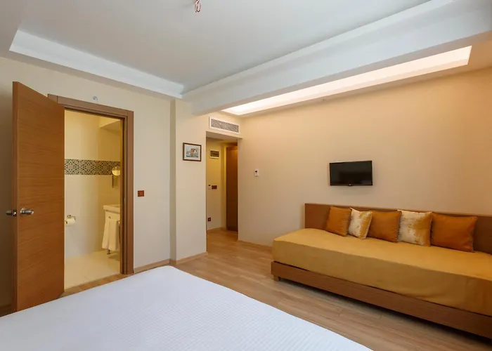 Отель Lalahan Стамбул