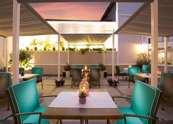 Отель Lalahan Стамбул