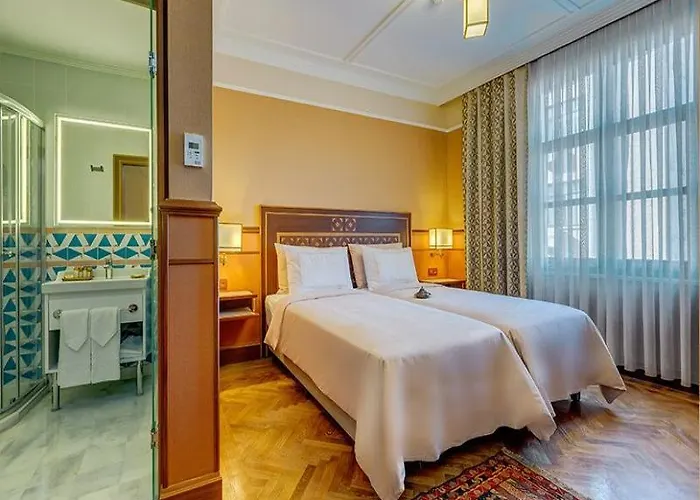 Отель Lalahan 4*