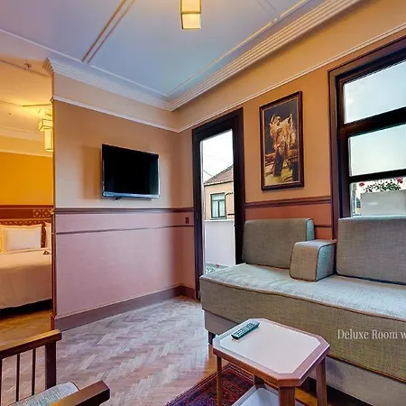Lalahan Hotel